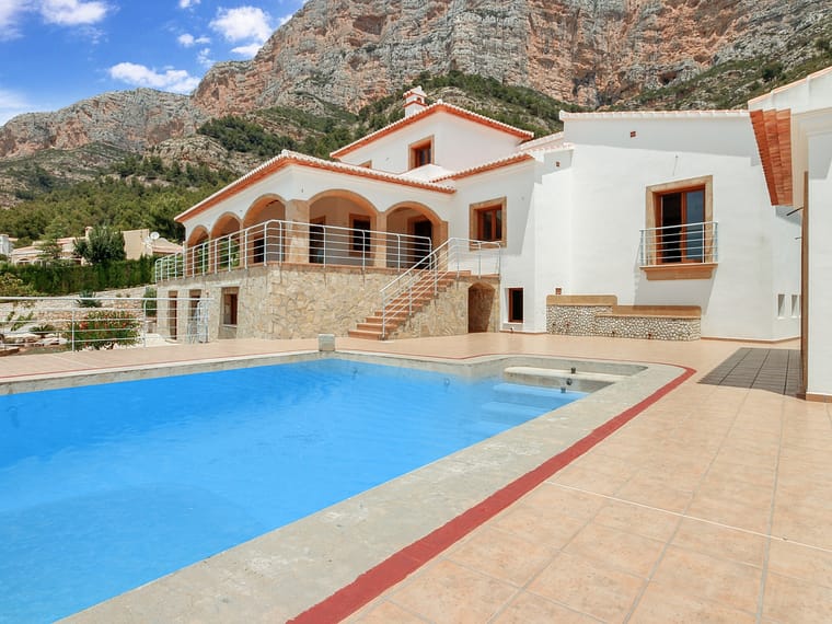 194-villa-for-sale-in-javea-1