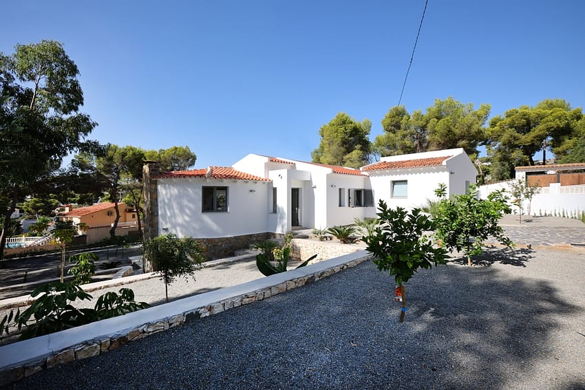 Ref. B200380 Villa reformada en Benissa costa (17)