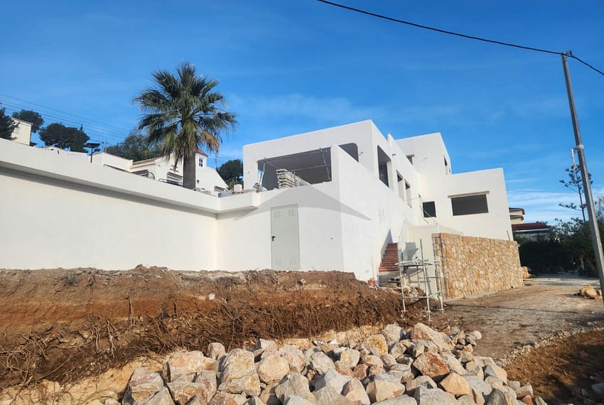 20bcafd6-6d40-47fc-a2b7-81a18afe7131