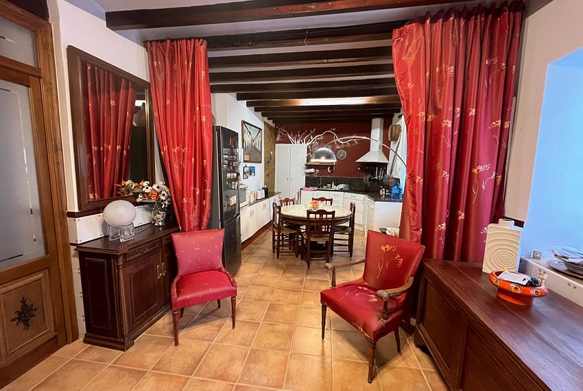 f71a65e9-eb79-4c05-8fa6-b94454cf822e