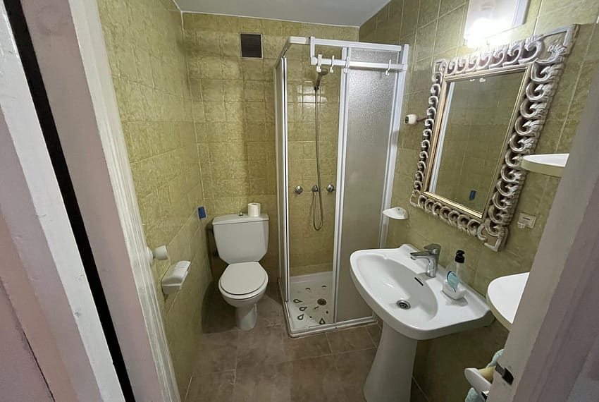 c68c2482-9db7-41ab-b194-110ac0178a44