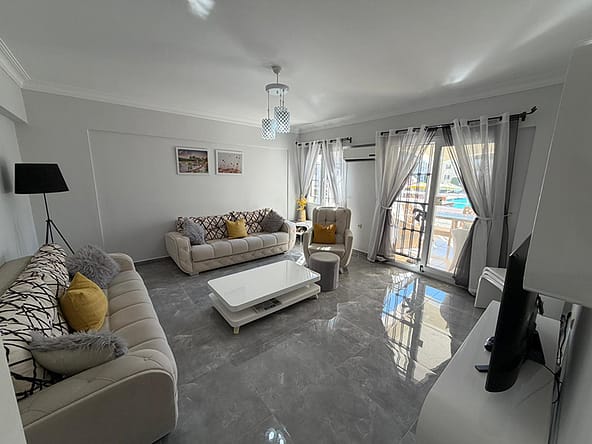 Upgraded 2 bed Altinkum apartment