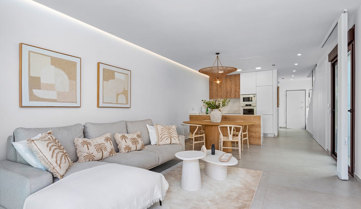 hh63389860-01-image-25