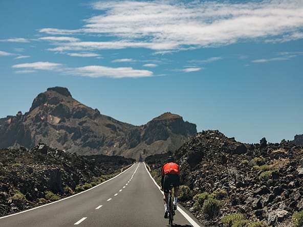 Cyclist from Amsterdam to Istanbul