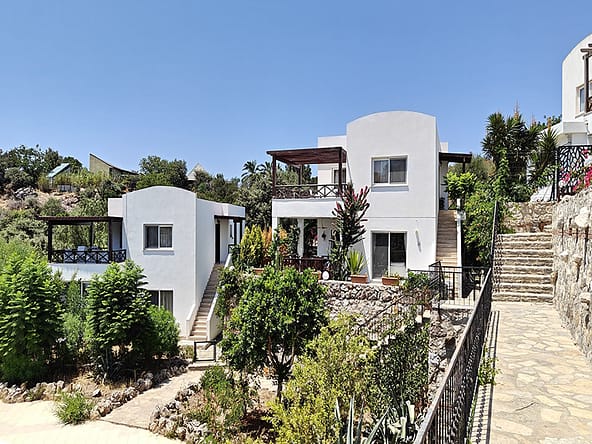 Hillside views Apartment Gumusluk