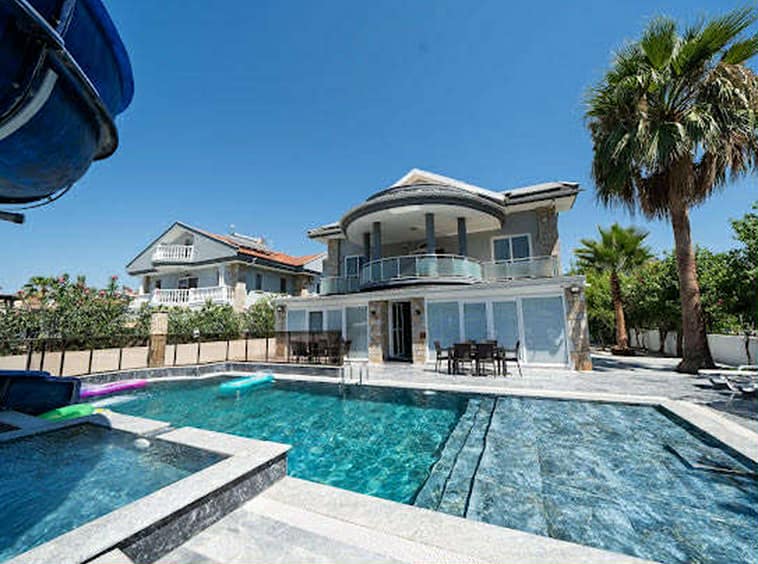 Six bed Villa in Dalyan