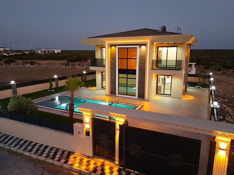 Luxury four bed Villa