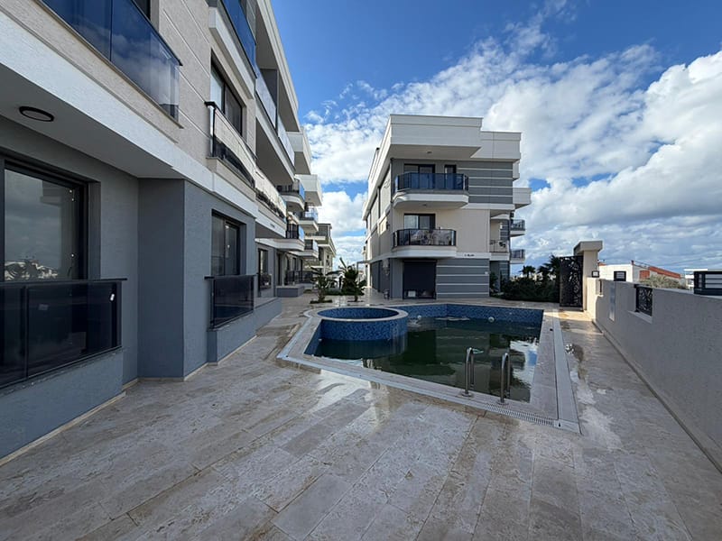 Newly built Duplex Altinkum