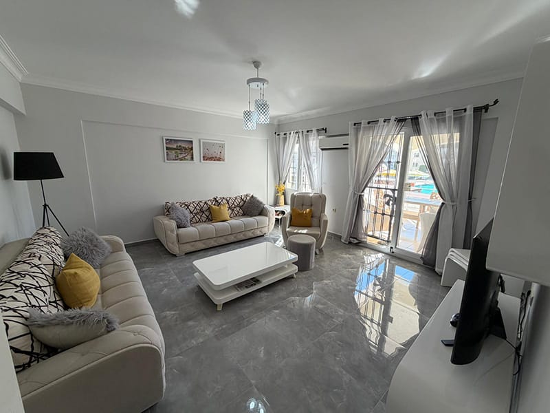 Upgraded 2 bed Altinkum apartment
