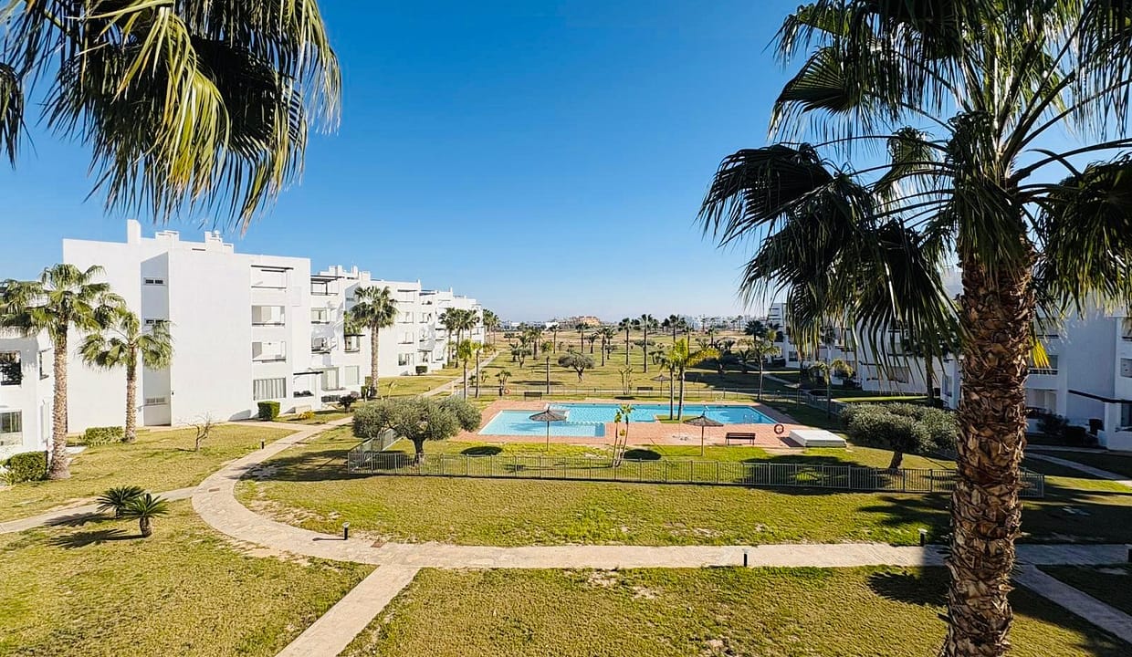 Beautiful South-Facing Second-Floor Apartment in Las Terrazas de La Torre