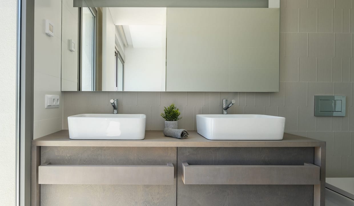 hh66980263-01-image-23