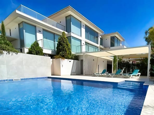 Luxurious 5 Bed Villa in Calpe