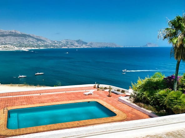 Luxury Sea View Villa in Albir