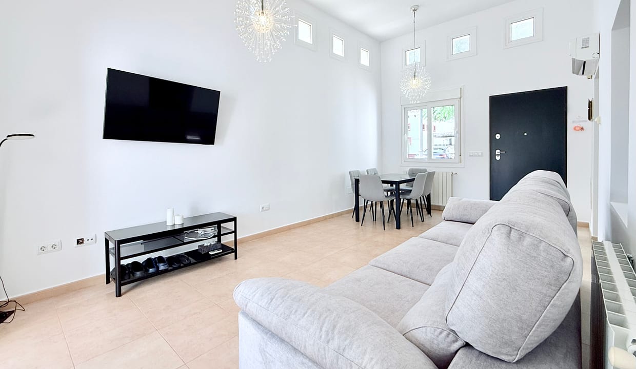 Photo-14-10-25-13-52-42-scaled