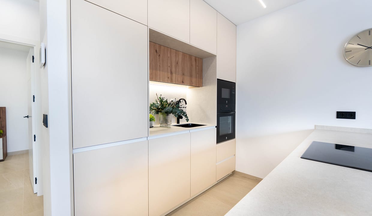 hh30892676-01-image-47