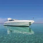 LE-MAGNIFIQUE_01_Main-Running-Shot_exterior-Le-Magnifique_LR-283TKnJv