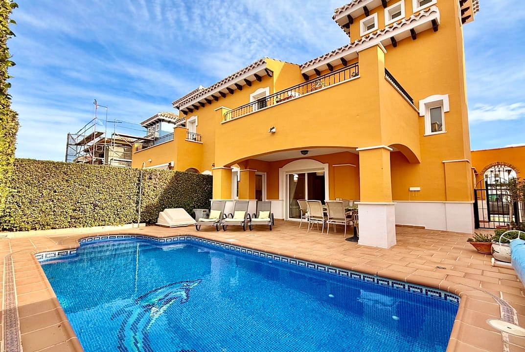mar-menor-golf-resort-villa-private-pool-west-facing-garden-levante-properties-05-1170x785