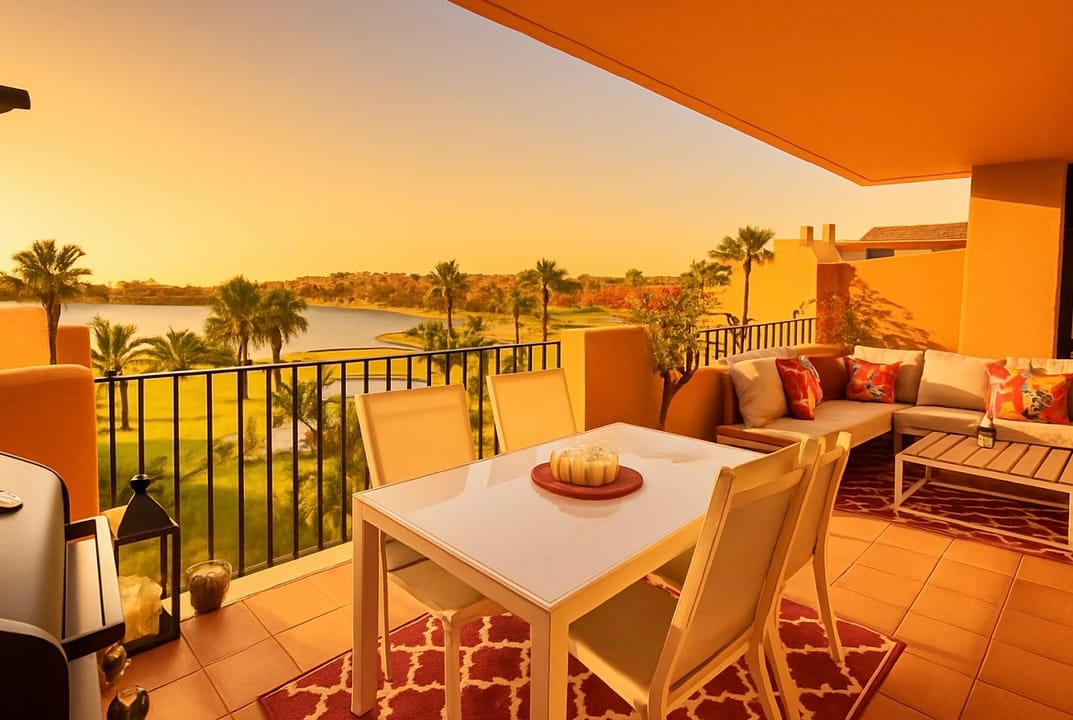 levante-properties-mar-menor-golf-resort-terrace-lake-view-08-1170x785