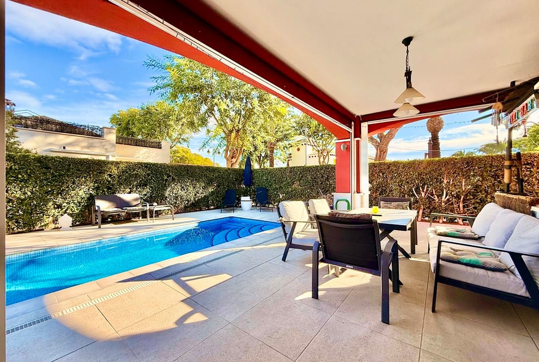 isla-grosa-villa-rear-covered-terrace-mar-menor-golf-resort-02-1170x785