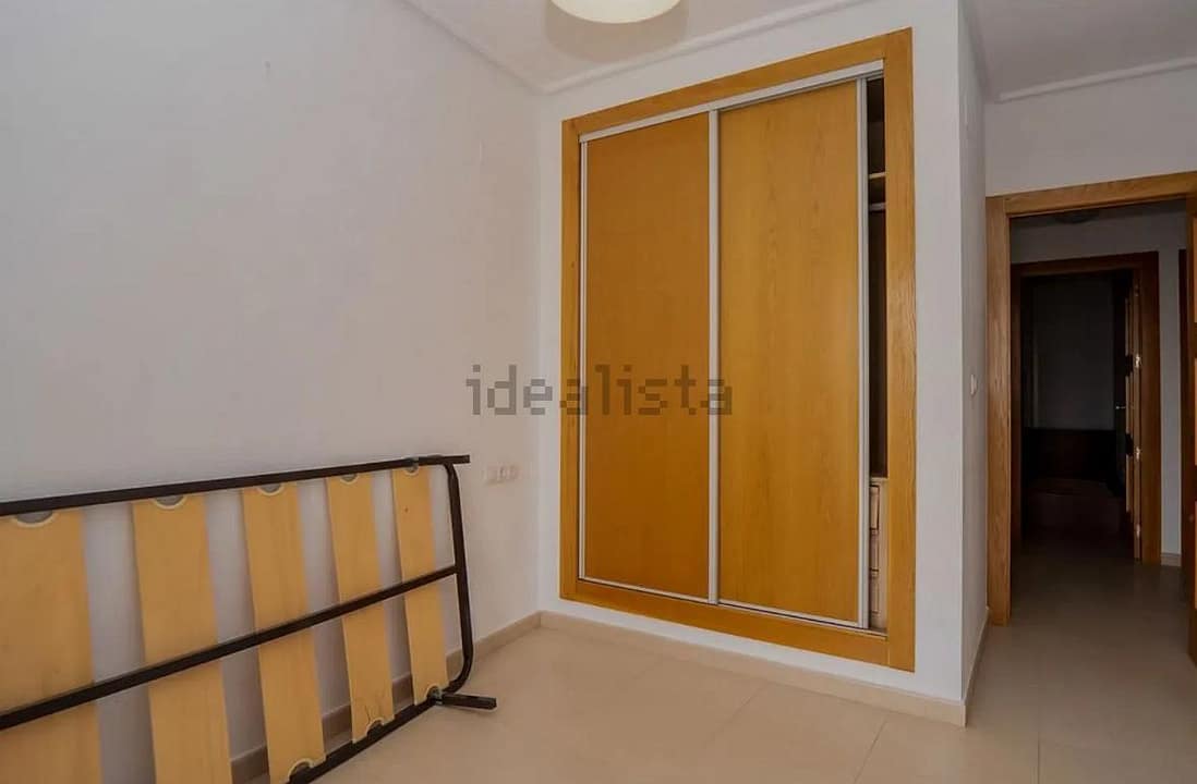 d5ffb7f7-0d1c-41d2-ab95-de290667574f