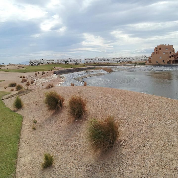 hh73940783-01-image-11