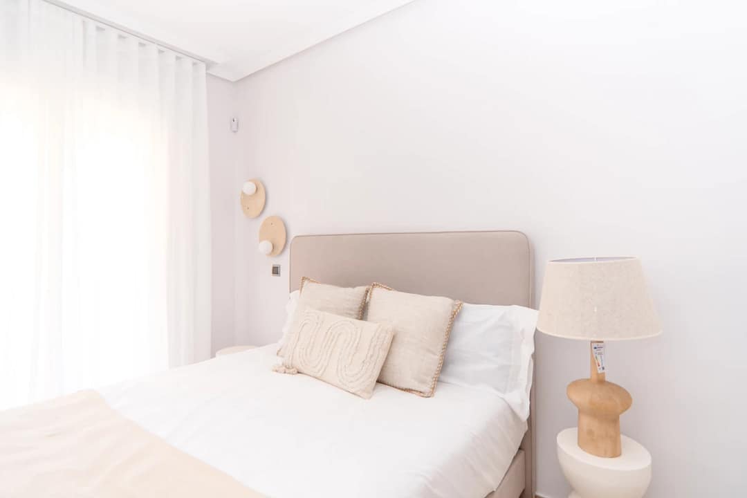 52973127-N_HABITACION_1_2