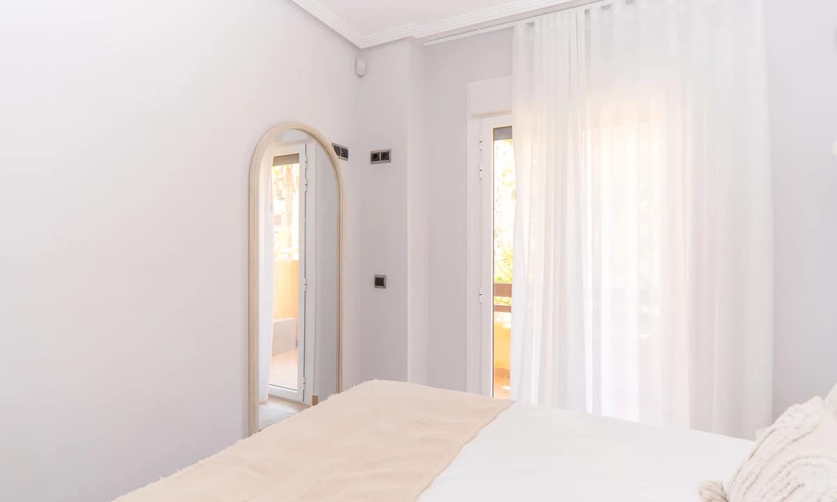 52973127-P_HABITACION_3_2