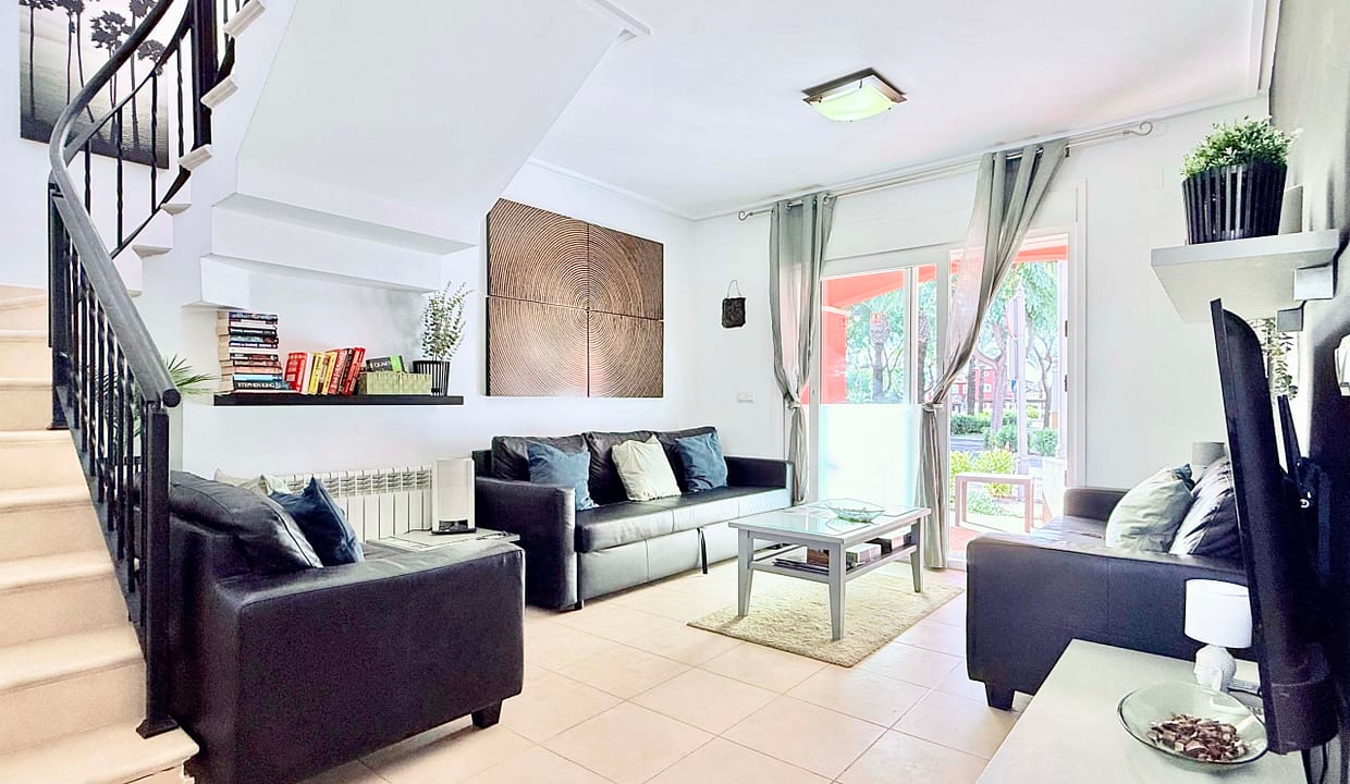 isla-grosa-villa-open-plan-living-dining-mar-menor-golf-resort-01-scaled