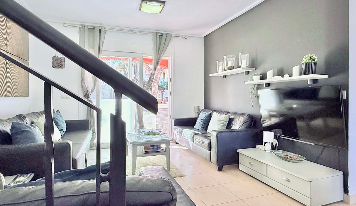 isla-grosa-villa-open-plan-living-dining-mar-menor-golf-resort-03-scaled