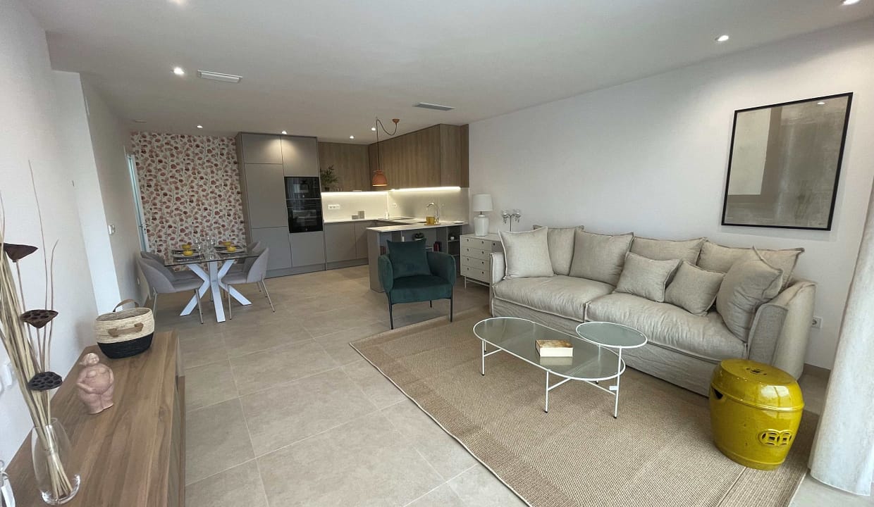 hh24380205-01-image-7