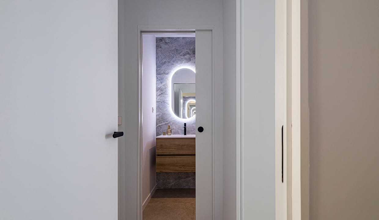 hh43608777-01-image-12