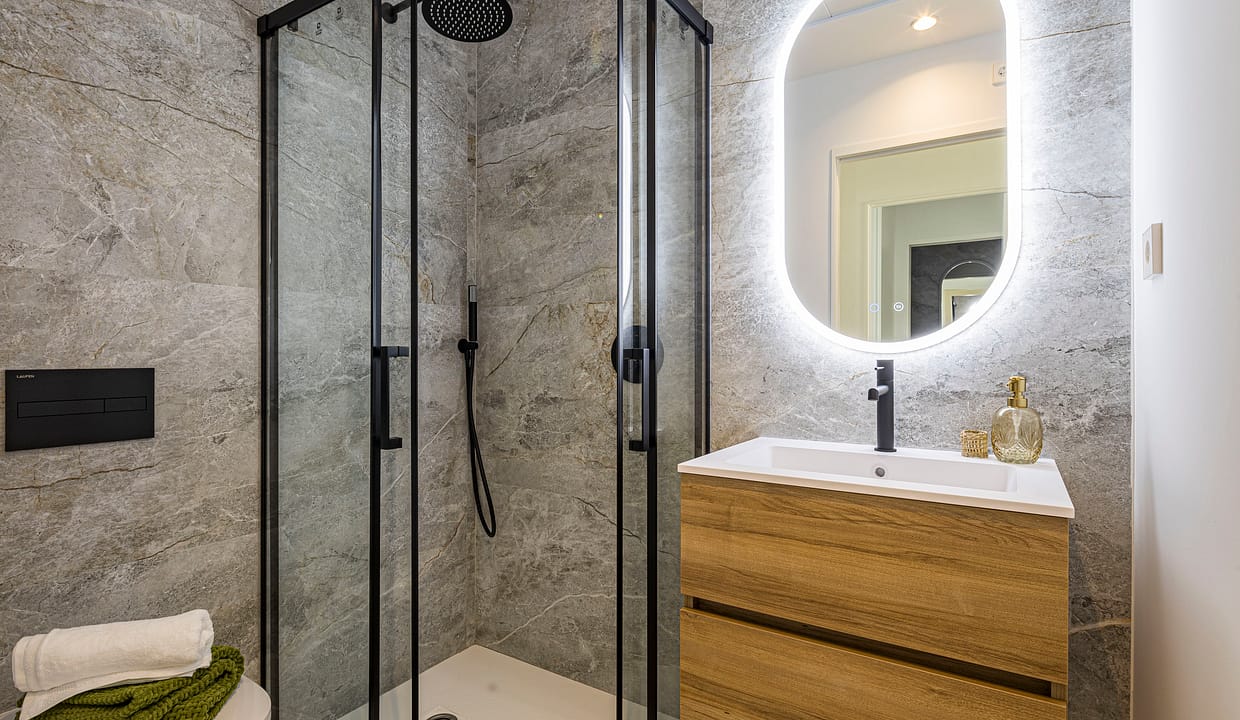 hh43608777-01-image-14