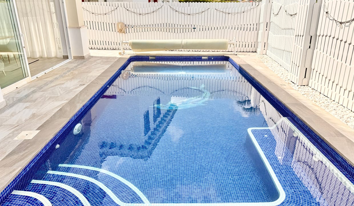 heated-pool-baron-villa-mar-menor-golf-resort-levante-properties-03-scaled