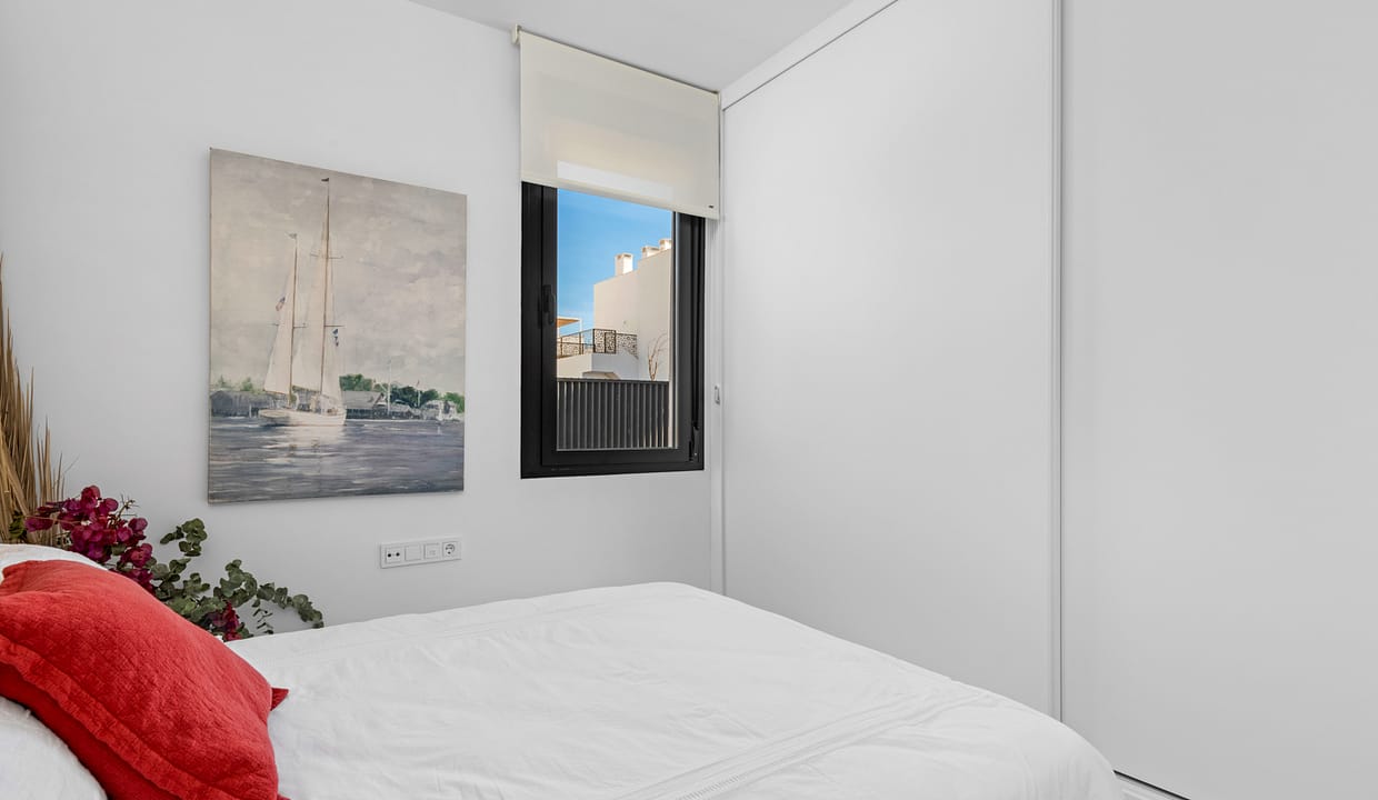 hh59765149-01-image-13