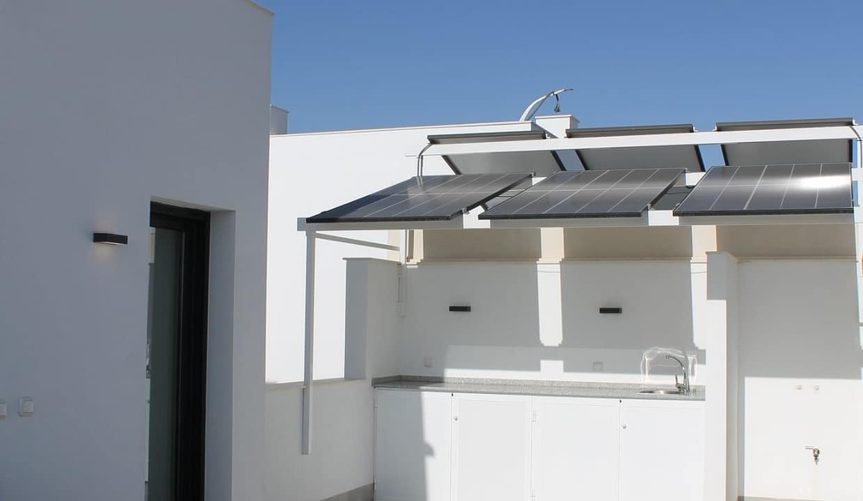 hh73940783-03-image-38