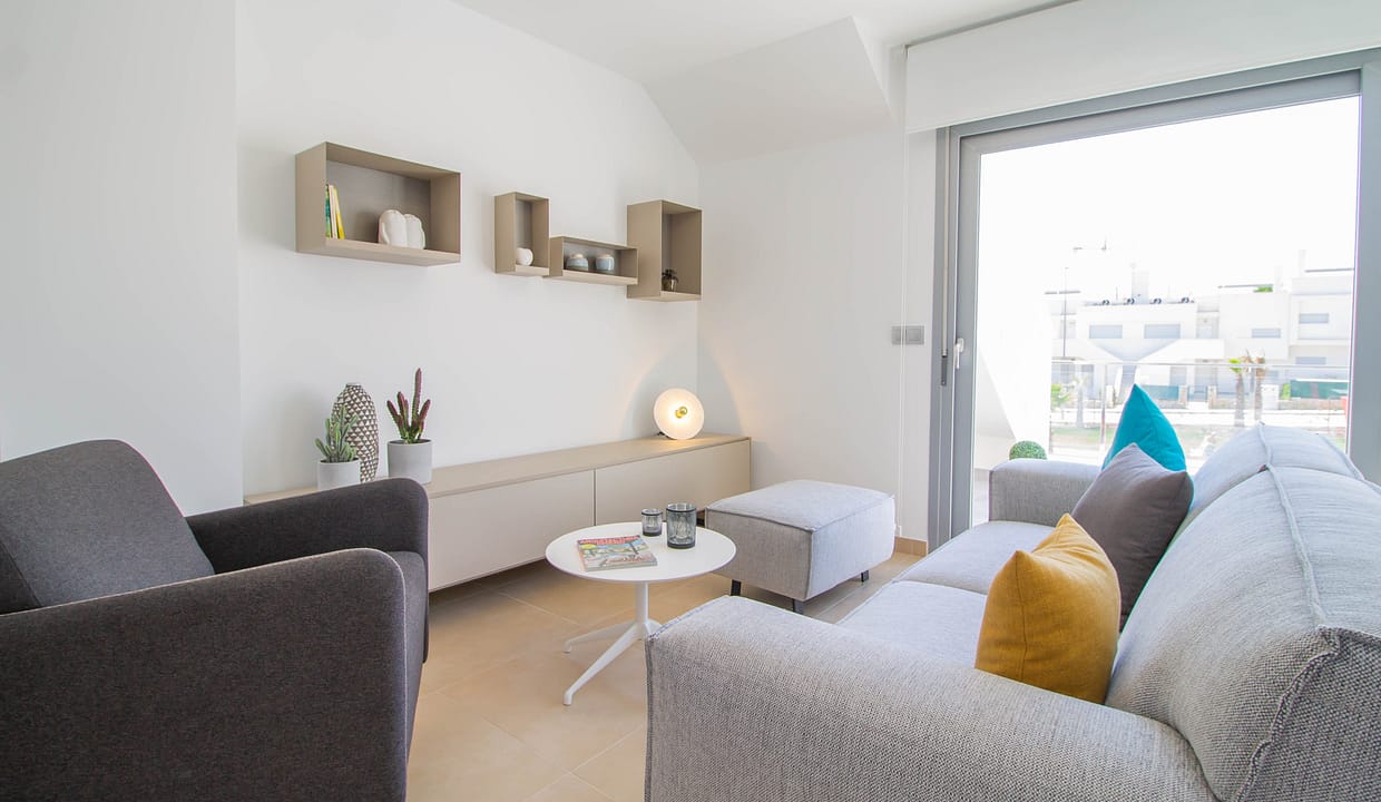 hh77216440-01-image-23