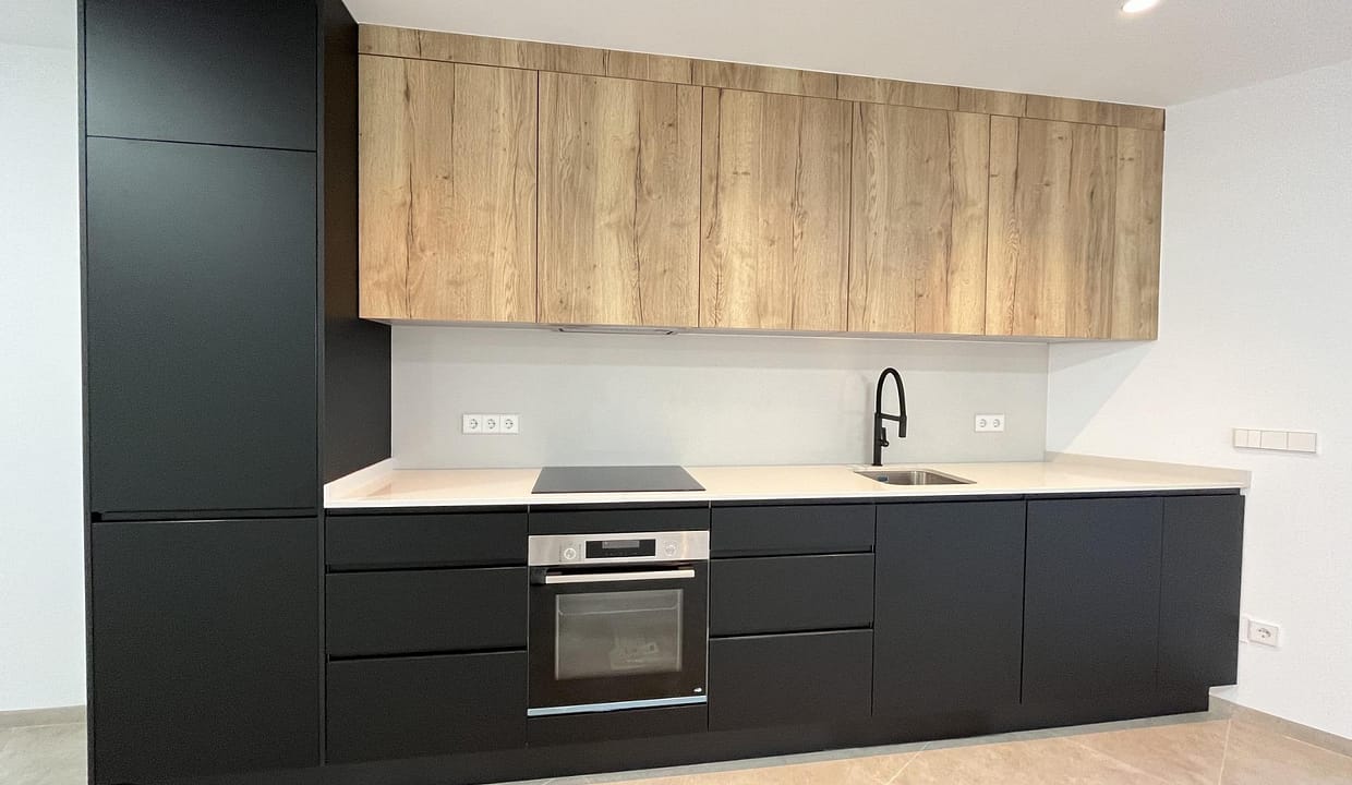 hh40814143-01-image-5