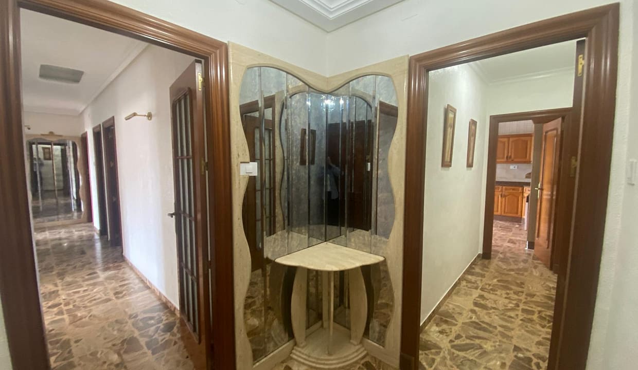 1a281cc7-0f28-4904-bea5-213dd754db4b