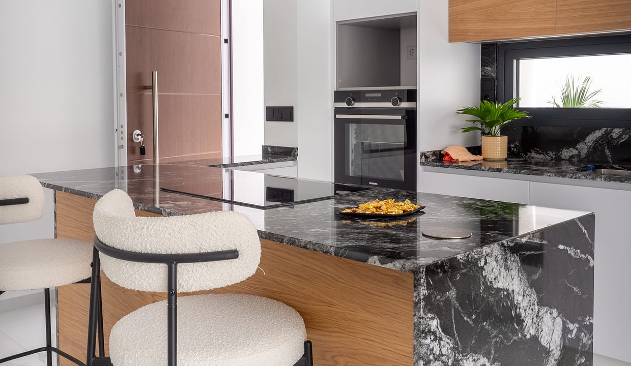 hh36297299-01-image-42