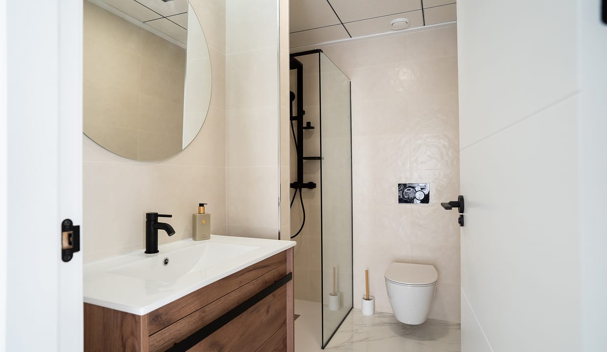 hh35092808-05-image-30