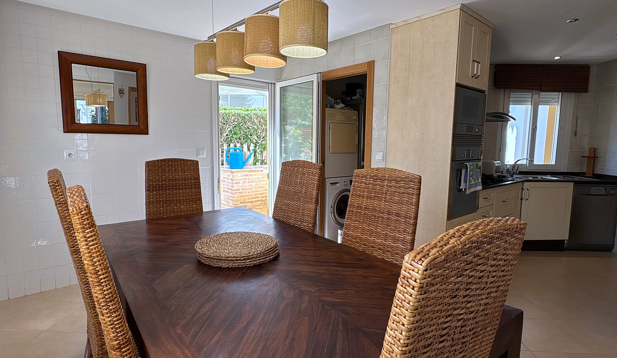 DJI_20250423_121747_035