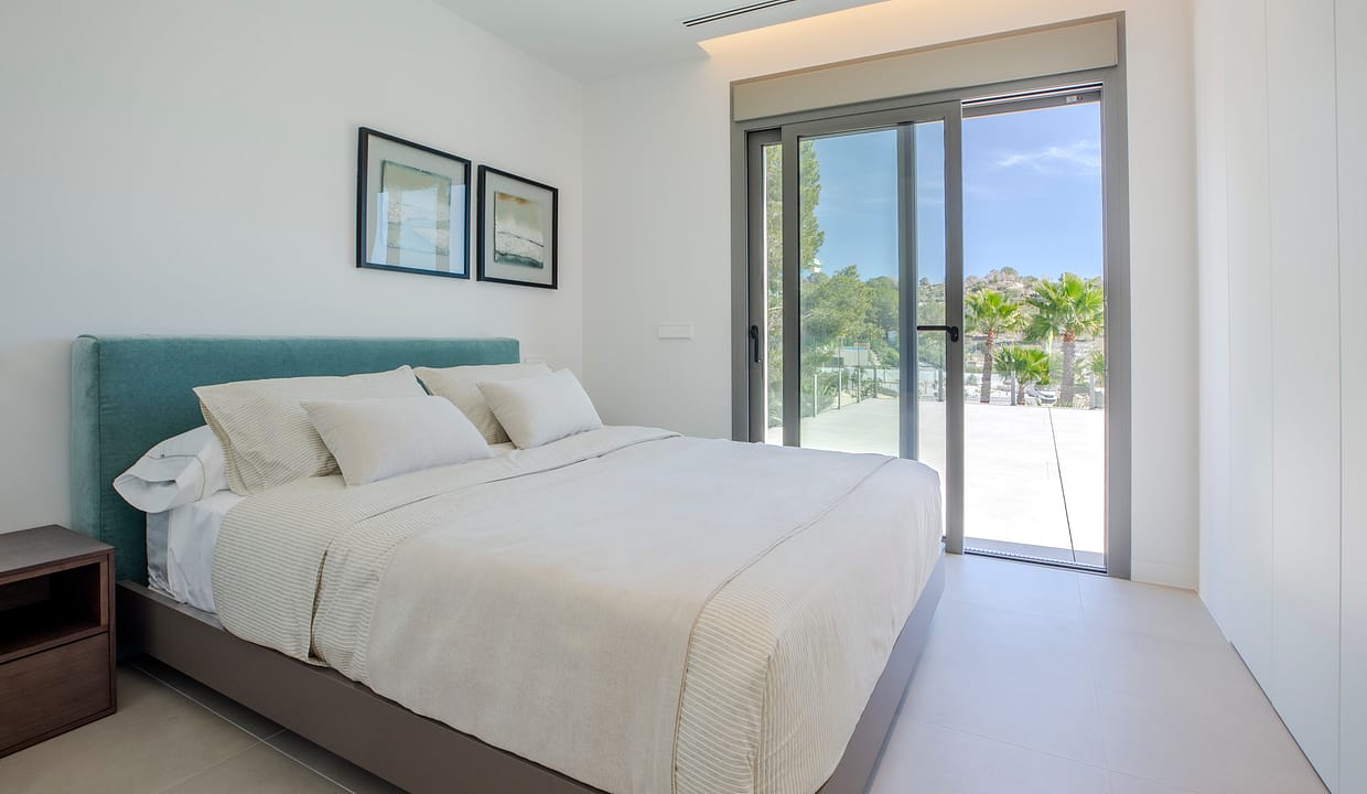 hh66980263-01-image-38