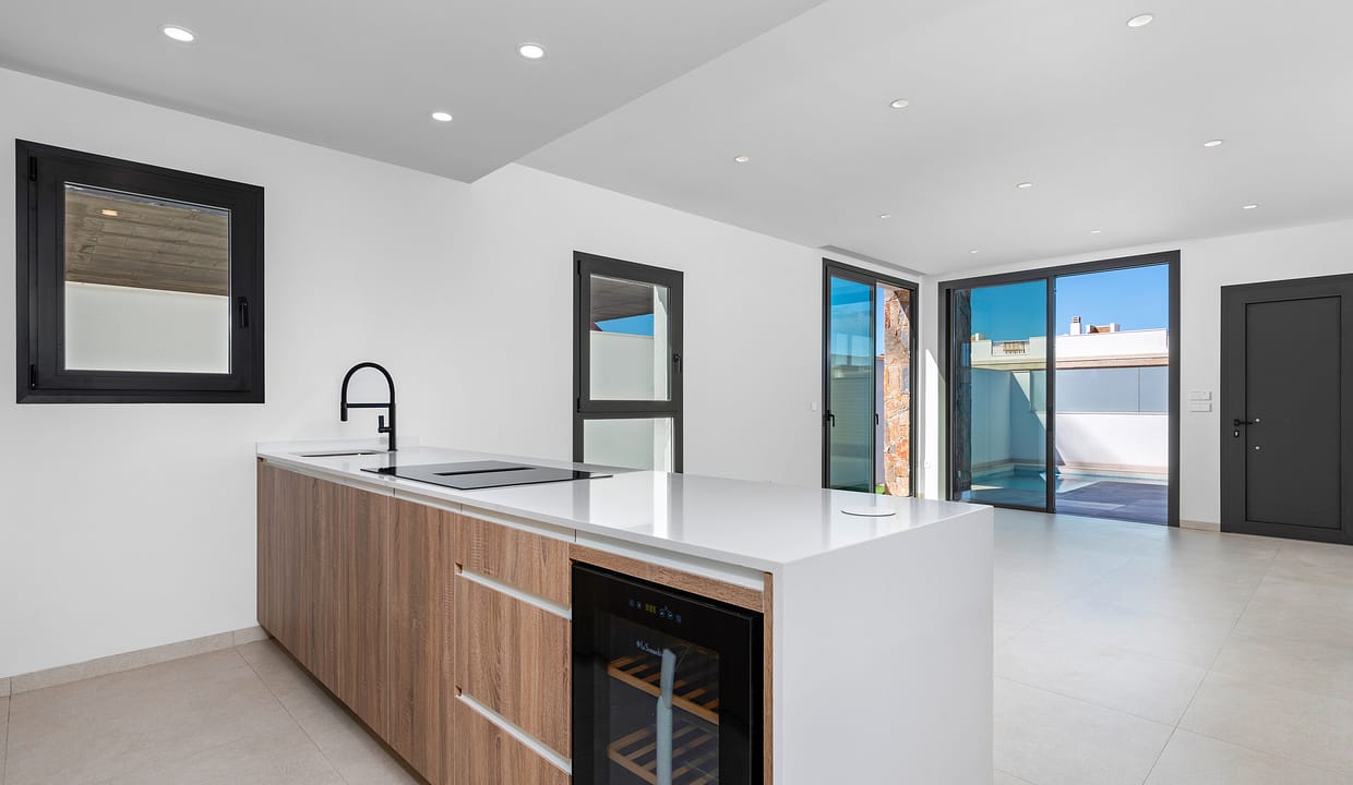 hh92472904-01-image-12