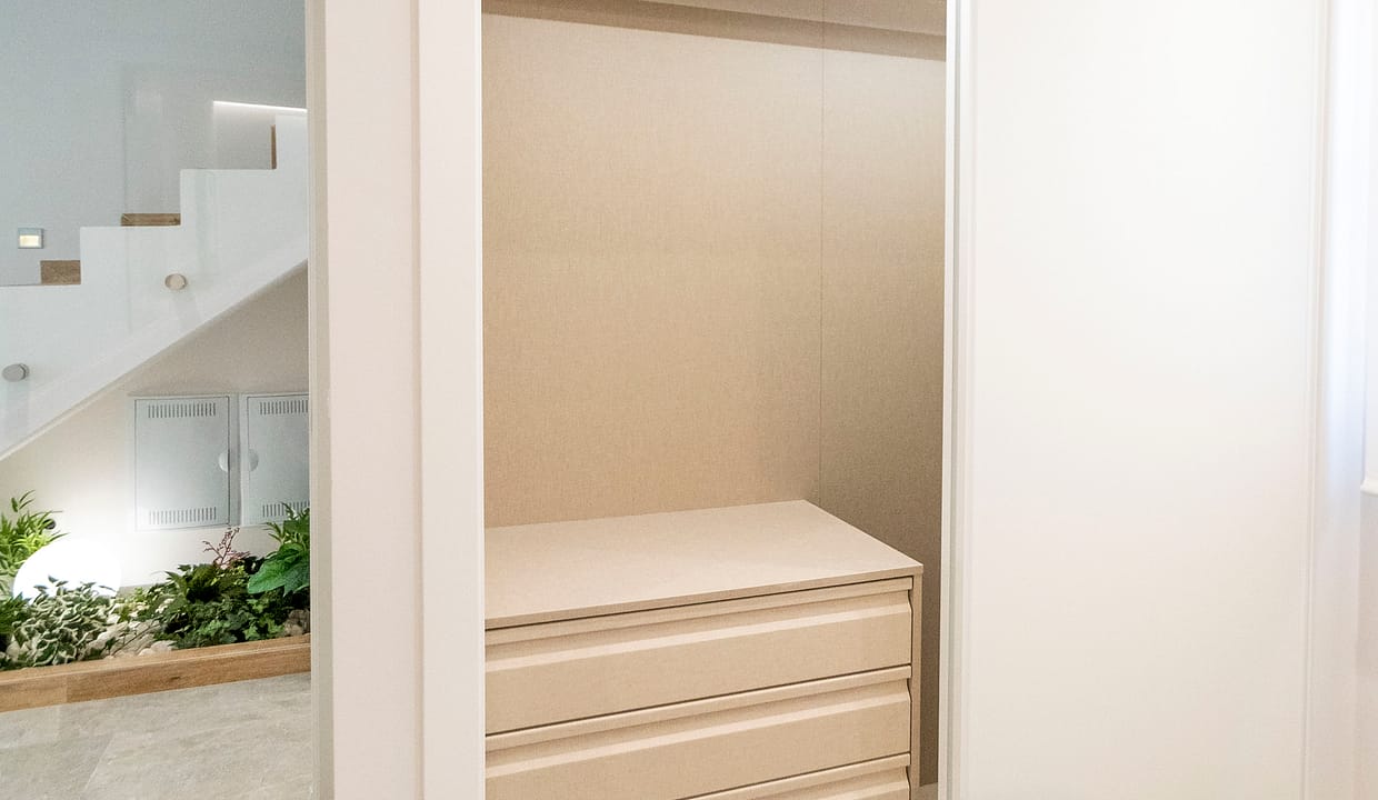 hh42298998-01-image-31