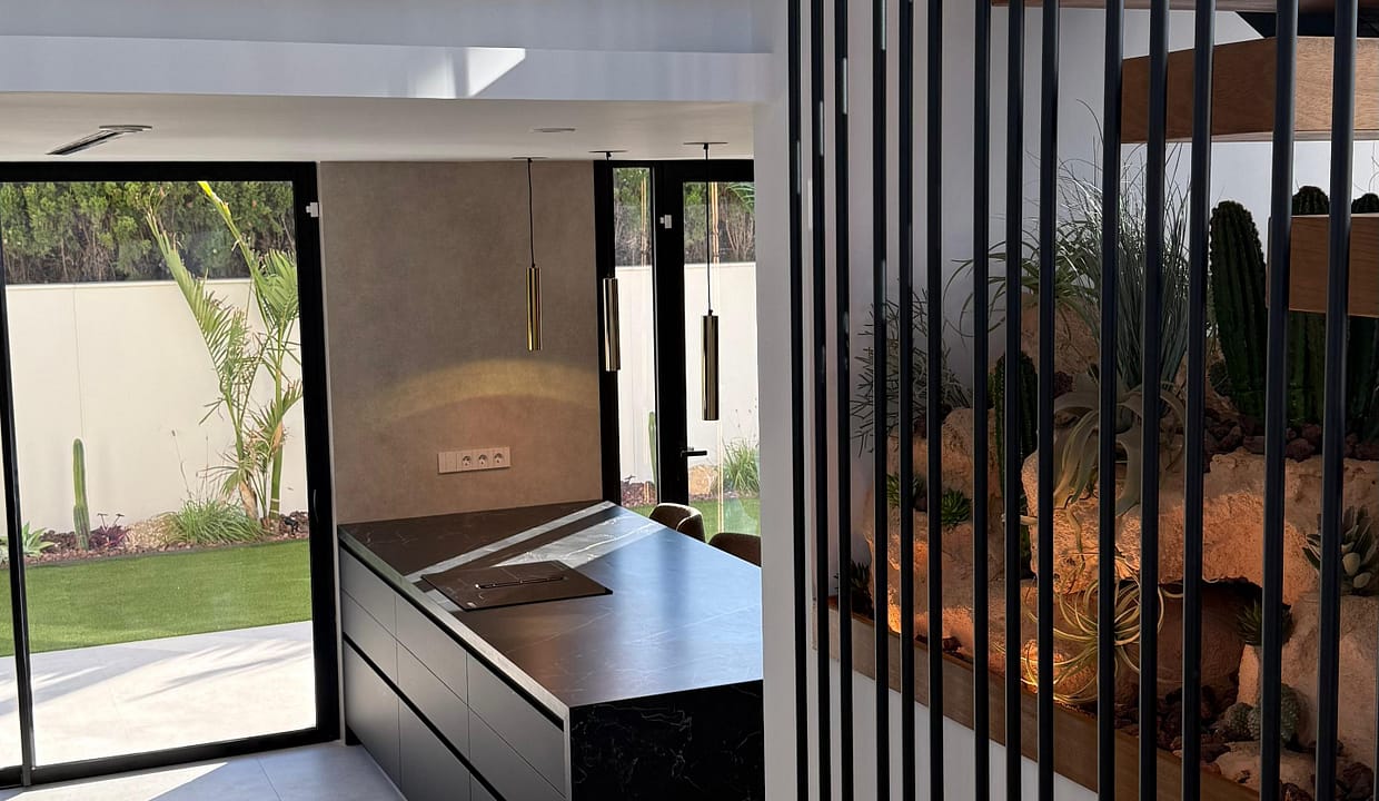 PHOTO-2025-10-01-13-24-40_9