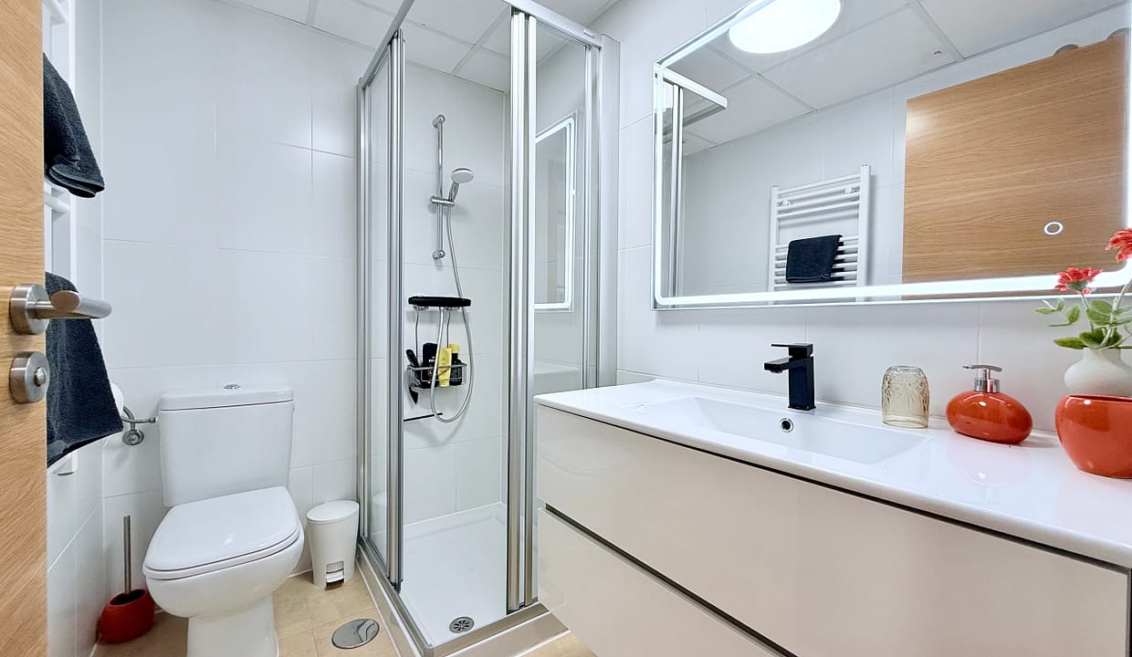 Photo-29-10-25-15-45-22-scaled