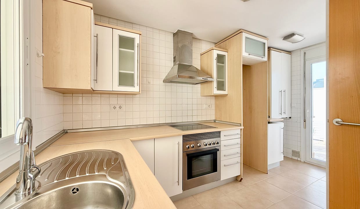 3-Bedroom Baron Villa for Sale in Mar Menor Golf Resort โ South Facing with Heated Pool 10