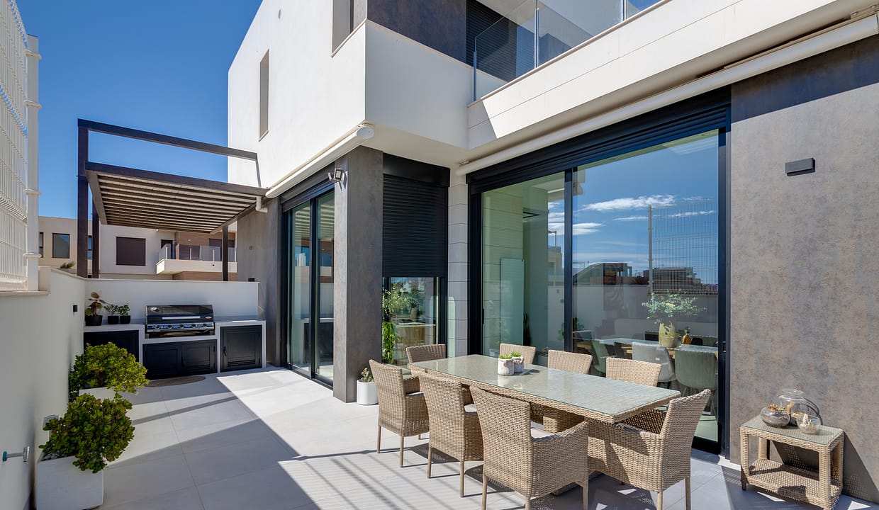 hh95058467-01-image-11