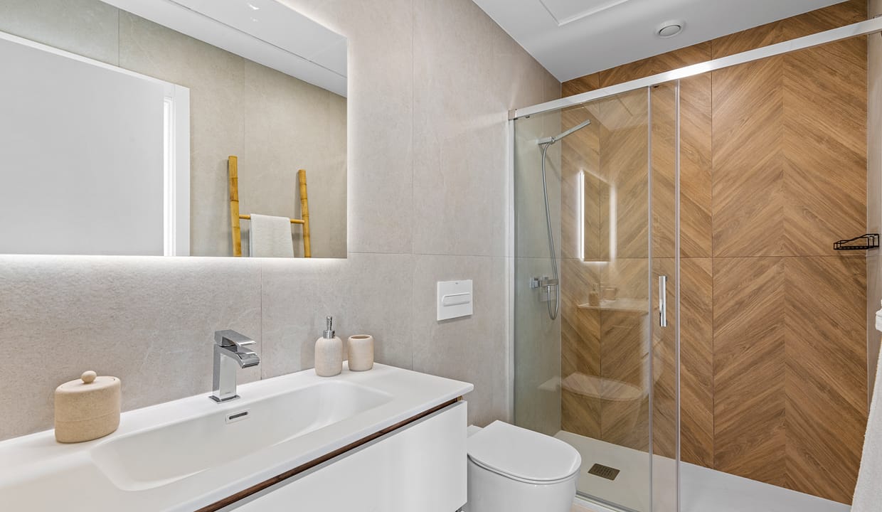 hh63389860-01-image-27