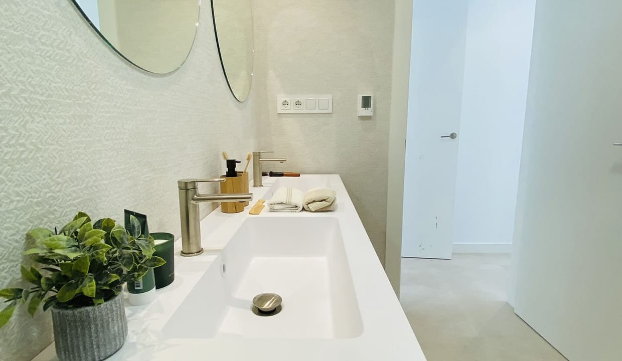 hh62773019-02-image-14